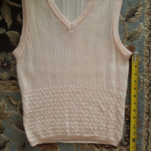 Made in Italy 100% wool sleeveless top - Picture 8 of 8
